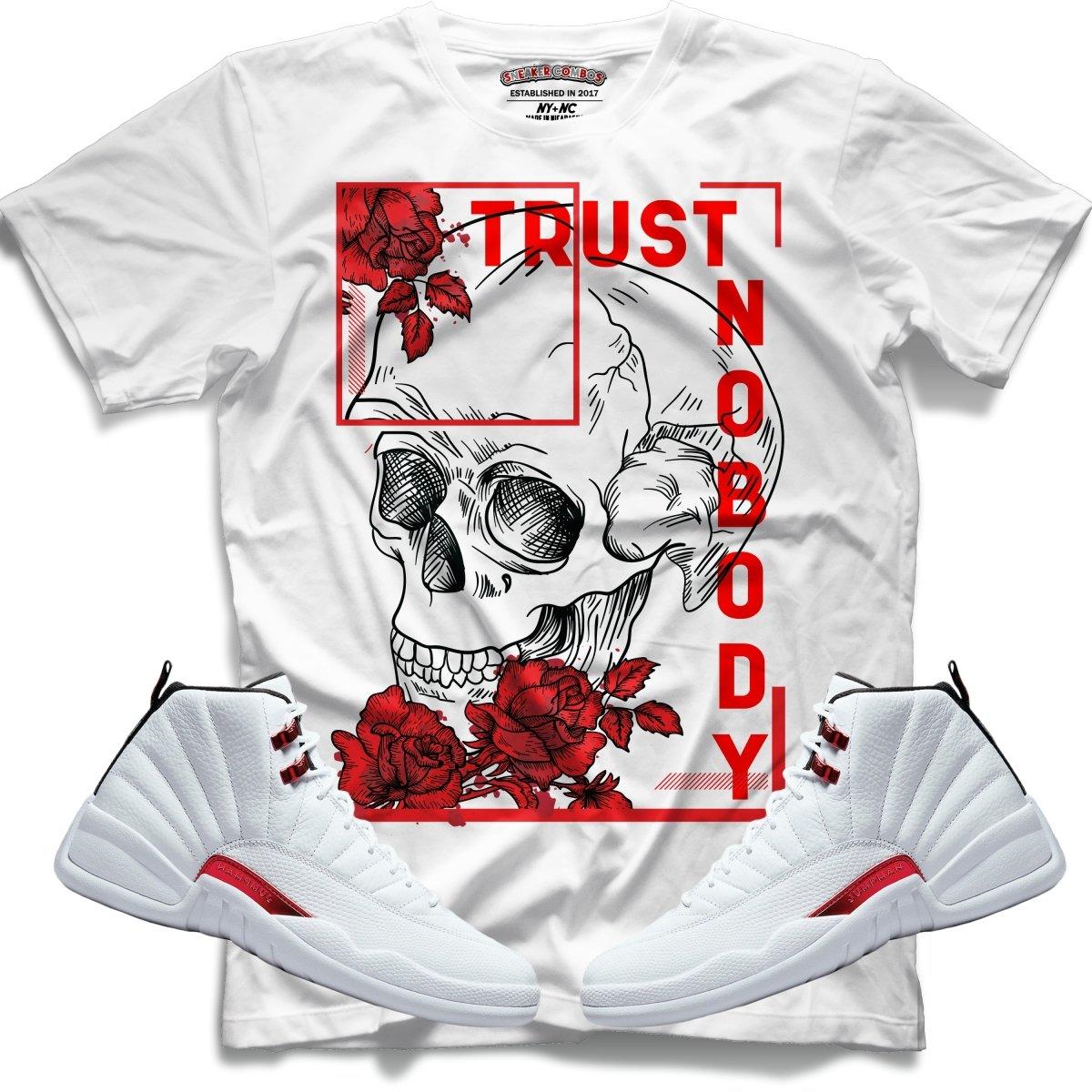 Trust Nobody (Retro 12 Twist) T-Shirt - Misguided